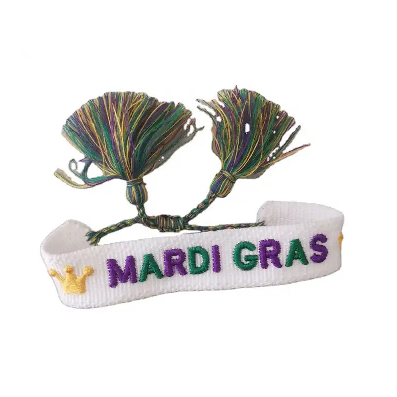 Pulseiras bordadas com letras de Mardi Gras