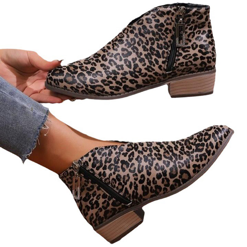 salto grosso com estampa de leopardo feminino